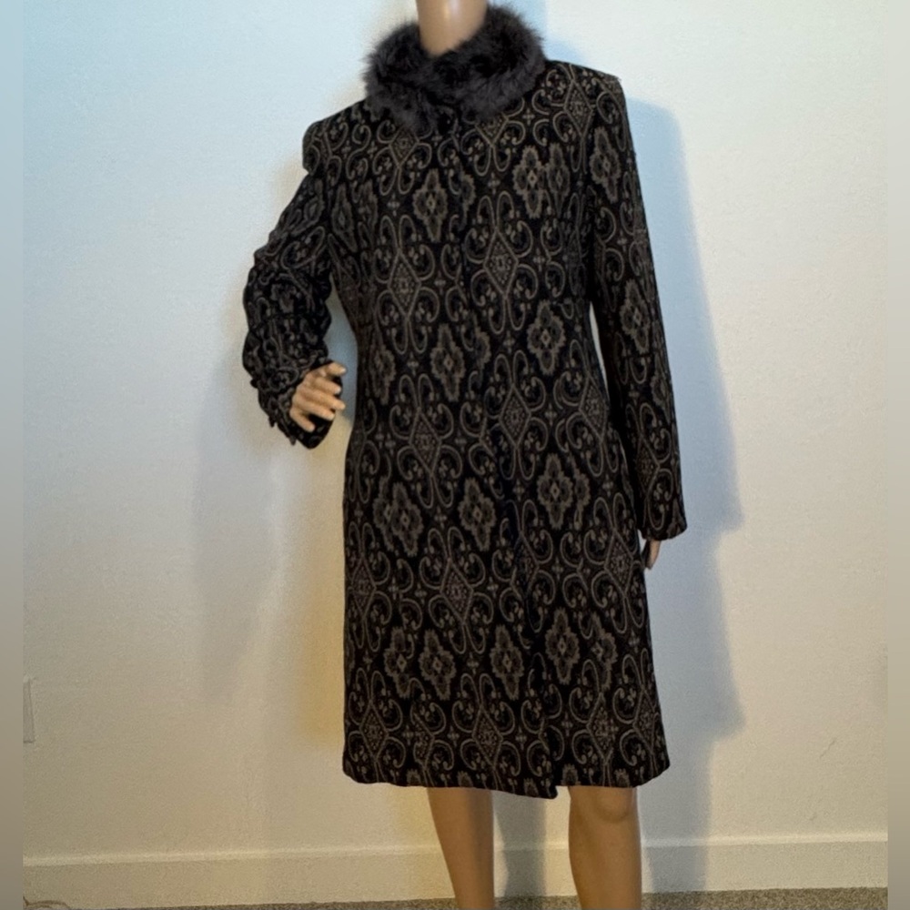 Vintage Donatella Wool blend Long Paisley Coat with Fox Fur Collar Size 14